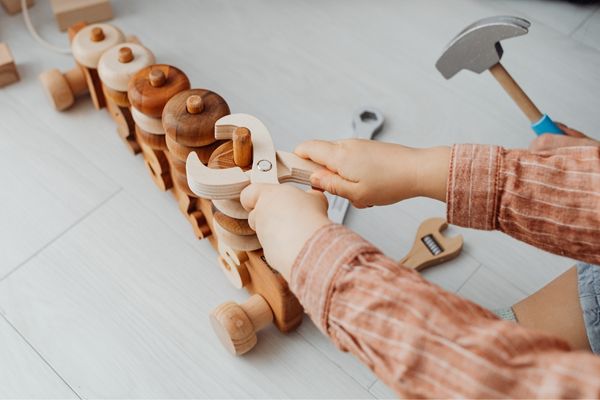 Gründe wieso Grenzen setzen bei Kindern wichtig ist